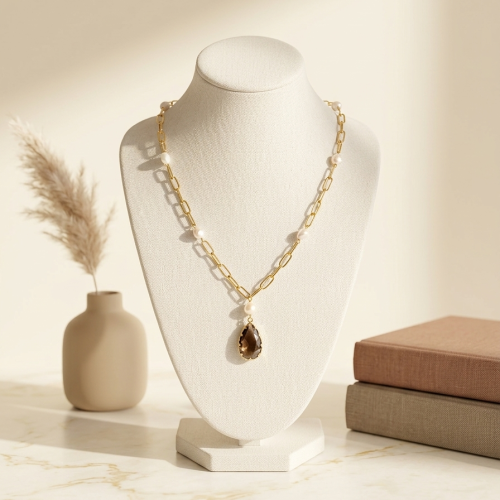 Black Crystal Pearl Pendant Necklace